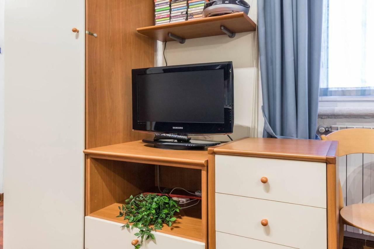 Altido Colorful Studio For 2 Close To Sforzesco Castle Mailand Exterior foto